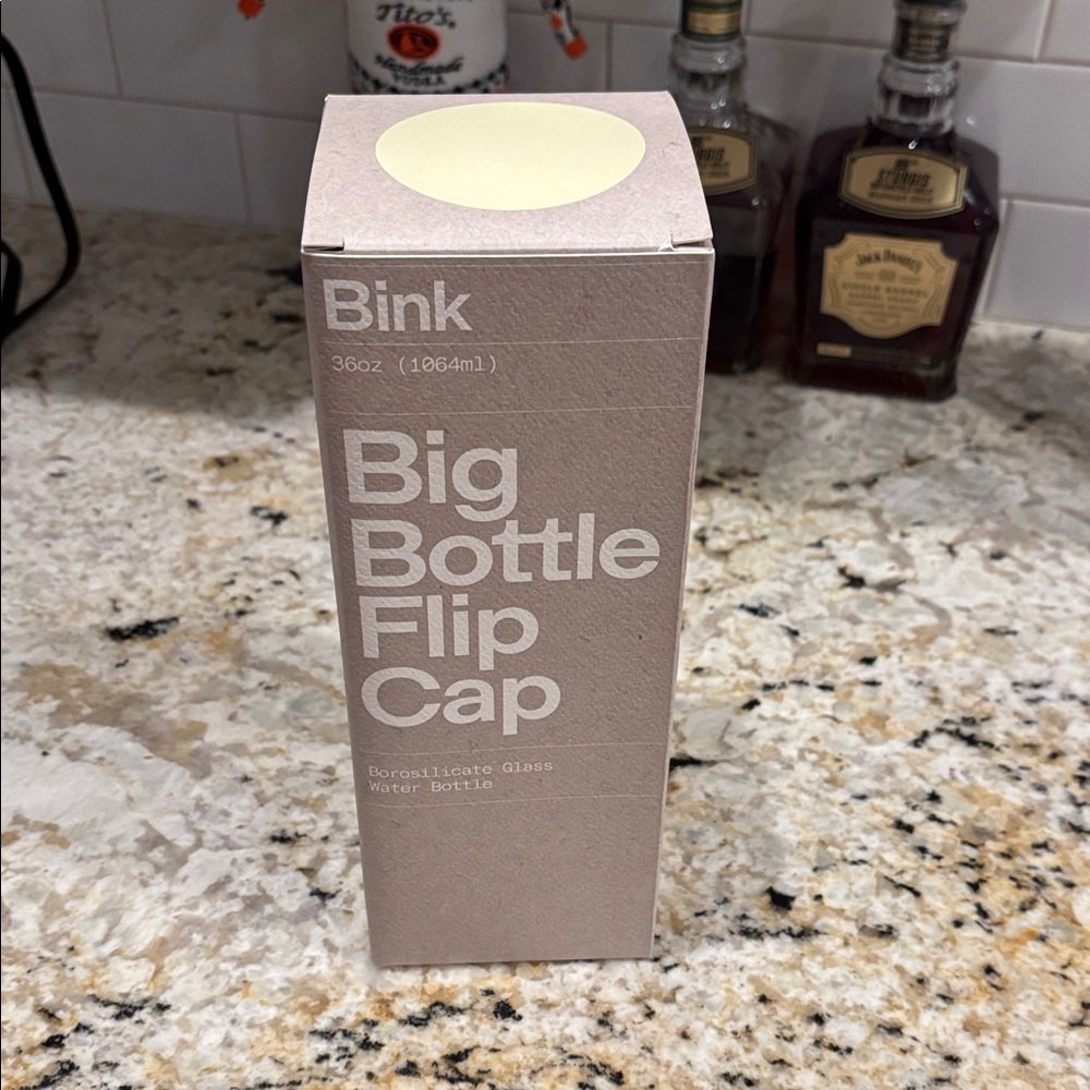 BINK Glass Water Bottle - Picture 4 of 4